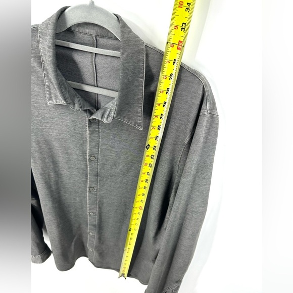 Lululemon Mens Commission Long Sleeve Shirt Size L Button Up Gray Button Down - Picture 6 of 7